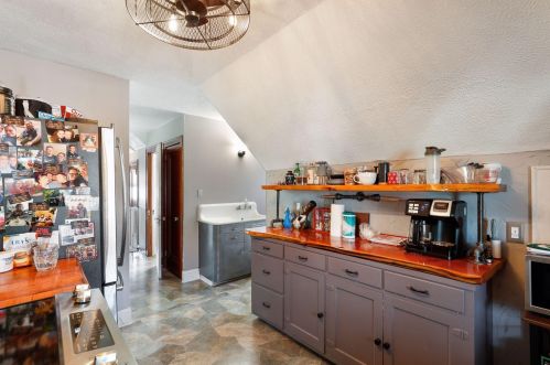 571 Hall Ave, Saint Paul MN  55107-2840 exterior