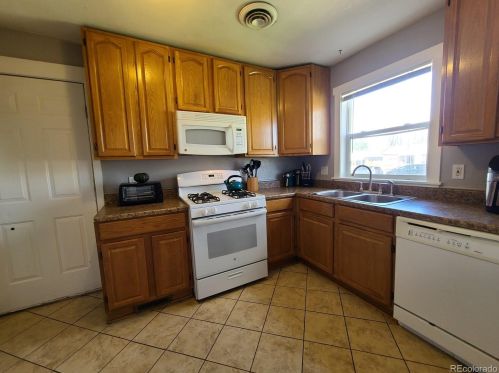 1745 Jamaica St, Denver CO  80010-2414 exterior