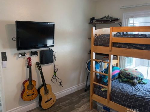 11568 Freedom Trl, Riverside CA  92503-5066 exterior