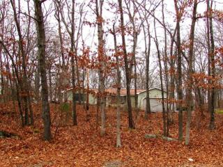293 Old River Rd, Lincoln, RI 02865-1172