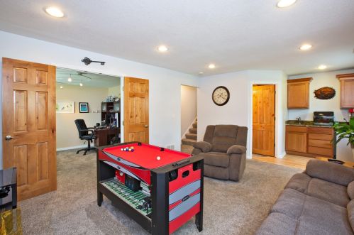 8390 135th St, Saint Paul MN  55124-9594 exterior