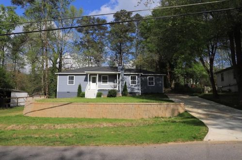 5053 White Blvd, Mableton, GA 30126-1528