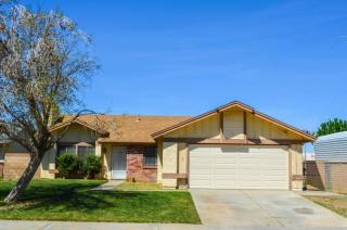 2823 Calandri Ln, Lancaster, CA 93536-4055