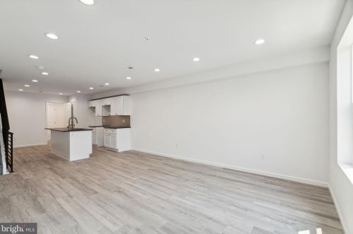 2543 11 St, Philadelphia PA  19133-1413 exterior