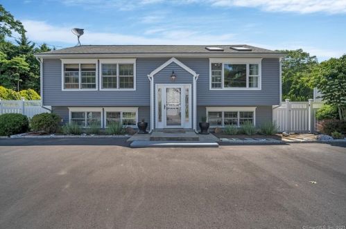 55 Beechwood Rd, Niantic, CT 06357-2028