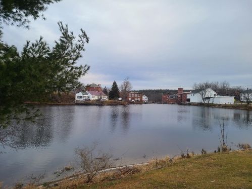 74 Main St, Mason, NH 03048-3150