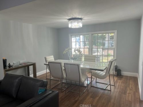 10 Vispera, Irvine CA  92620-2127 exterior