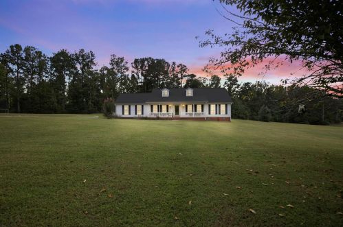 147 Triplett Rd, Waco, GA 30182-0029