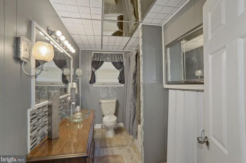 7537 Pleasant Ave, Camden NJ 08110-3536 exterior