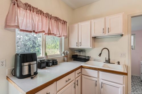 1629 7th Ave, Greeley CO  80631-5801 exterior