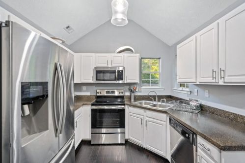 2856 Baker Ridge Dr, Atlanta GA  30318-7227 exterior