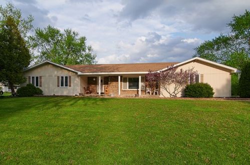 16129 Harmony Dr, Plainfield, IL 60586-8825