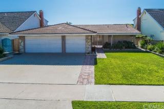9307 Somerset Ln, Cypress, CA 90630-2739