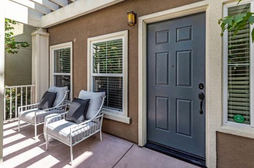 308 Lavender Dr, Mountain View, CA 94041-1383