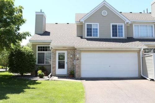 2280 Ranchview Ln, Minneapolis MN  55447-6533 exterior