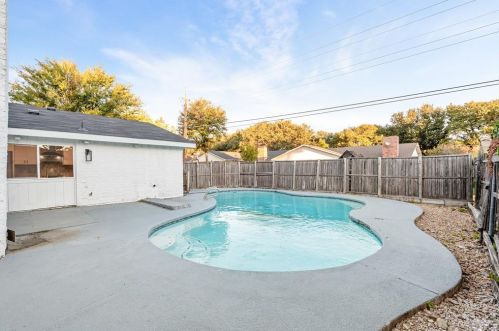1113 Overdowns Dr, Plano TX  75023-4936 exterior