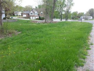 1592 Waikiki Dr, Worden, IL 62097-2200