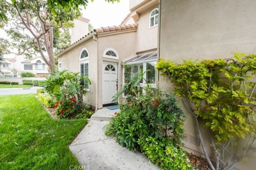 24 Agostino, Irvine, CA 92614-8413
