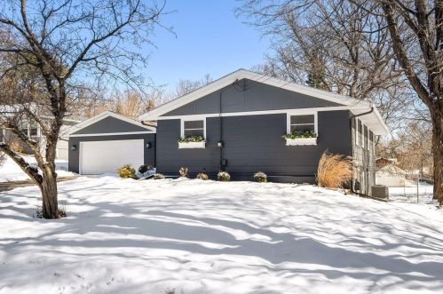 10709 Nesbitt Ave, Minneapolis, MN 55437-2718