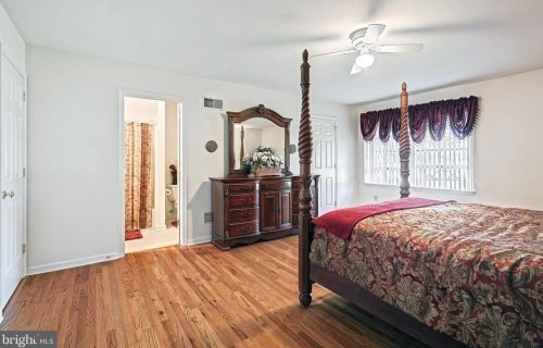 2865 Admire Springs Dr, York PA  17315-4584 exterior