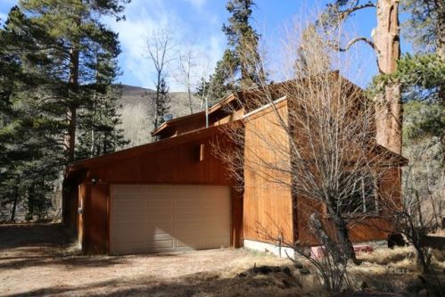 169 Columbine Dr, Bishop, CA 93514-7056