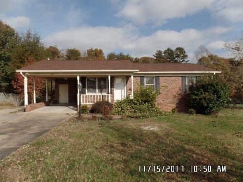 105 Clearview Dr, Shelby, NC 28150-2808