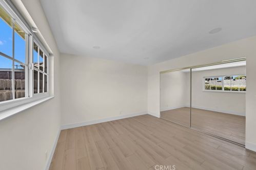 5771 Heil Ave, Huntington Beach CA  92649-3771 exterior