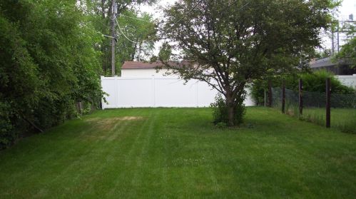 409 Gerard Ave, Villa Park, IL 60181-2255