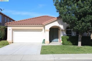 5432 Summerfield Dr, Antioch CA  94531-8521 exterior
