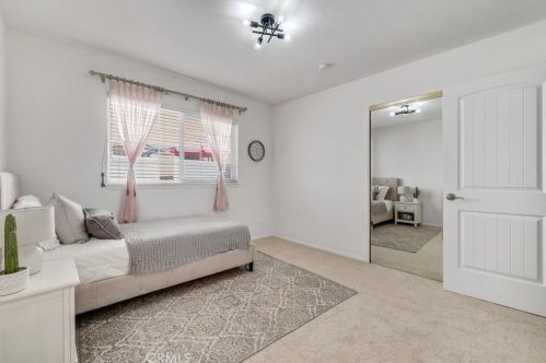 15242 Touraine Way, Irvine CA  92604-3150 exterior