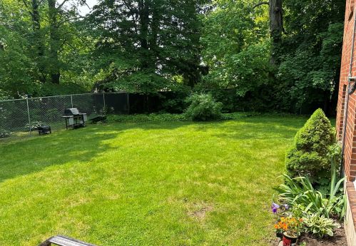 40 Hoffman Ct, Wallingford CT  06492-3860 exterior