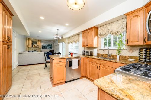 24 Honeysuckle Way, Wall Township NJ  07731-2275 exterior