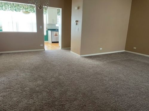 619 Pheasant Trl, Saint Charles IL  60174-8849 exterior