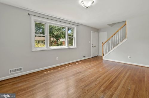 3919 Isbell St, Silver Spring MD 20906-4220 exterior