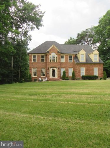 13000 Trench Ct, Fredericksburg, VA 22407-2153