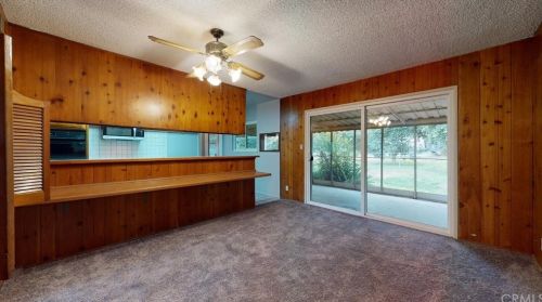 132 Broadbent Dr, Riverside CA  92507-4809 exterior