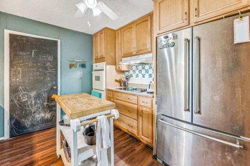 6424 Trl Lk Dr, Fort Worth TX  76133-1247 exterior