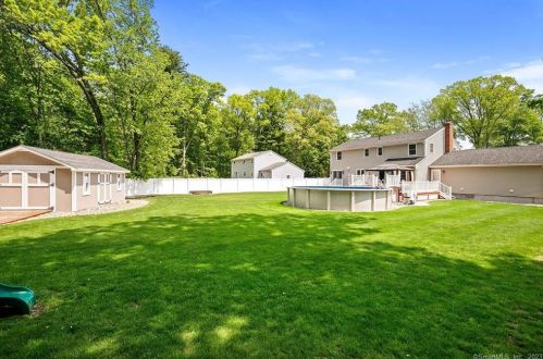 152 Edgewood Dr, Wapping, CT 06074-3409