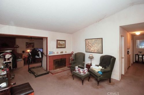 11230 Reliance Dr, Riverside CA  92505-3445 exterior