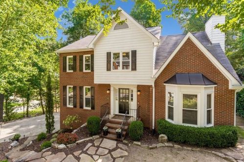 3611 Robinson Walk Dr, Marietta, GA 30068-2455