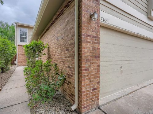 7631 Iowa Ave, Denver CO  80231-5684 exterior