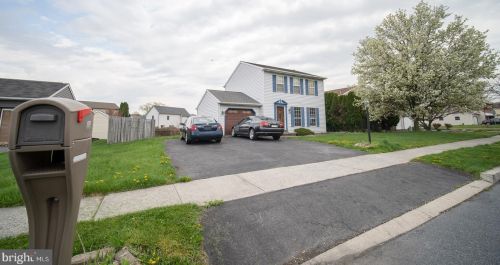 6208 Mifflin Ave, Harrisburg, PA 17111-4263