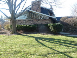 834 Highland Rd, Frankfort, IL 60423-8762
