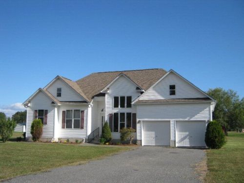 111 Kings Orchard Ln, Montross, VA 22520-4023