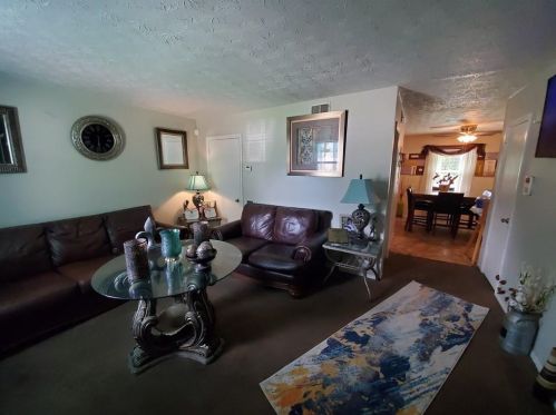 5764 Old Gordon Rd, Mableton, GA 30126-3308