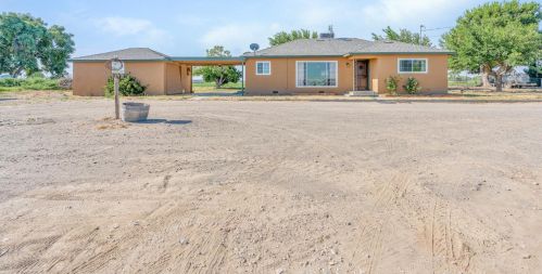 21900 Highway 152, Los Banos, CA 93635-9738