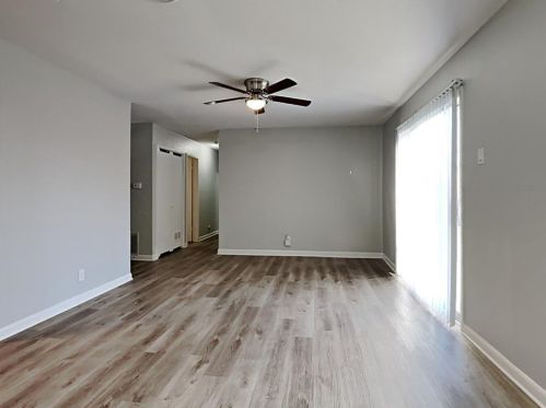 5825 Aton Ave, Fort Worth TX  76114-4127 exterior