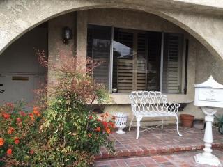 4595 Shasta Cir, Cypress, CA 90630-2626
