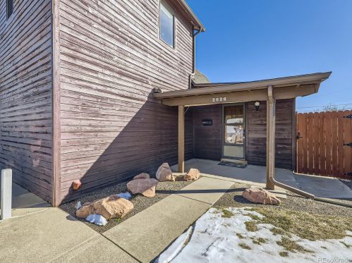 2626 Ames St, Denver, CO 80214-8517