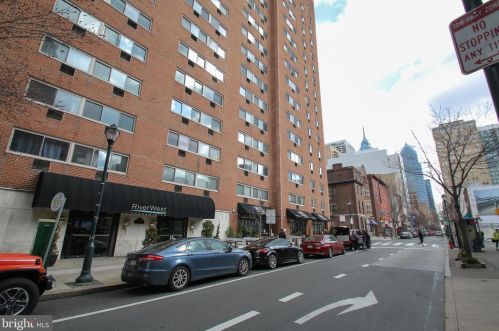 2101 Chestnut St, Philadelphia PA  19103-3197 exterior